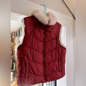 Vintage late 2000s style Puffer Vest with fur
